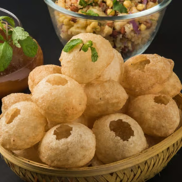 Gol Gappa (8pcs).