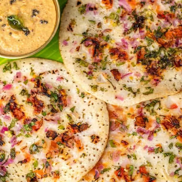 Onion Uttapam.